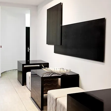 Mua Boutique Bologna