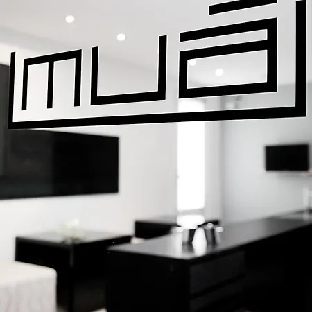 Mua Boutique Bologna