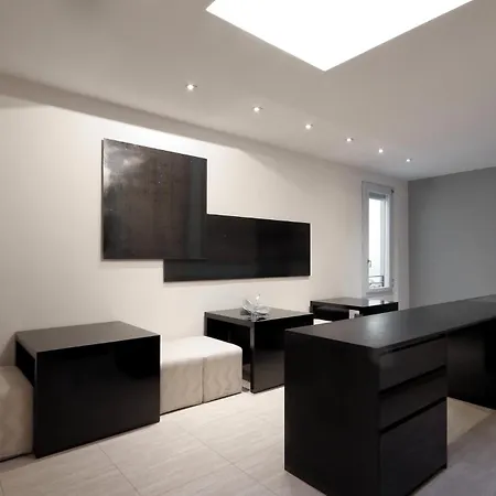 Mua Boutique 4* Bologna