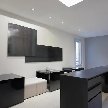 Mua Boutique فندق مبيت وإفطار بولونيا