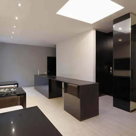 Mua Boutique بولونيا