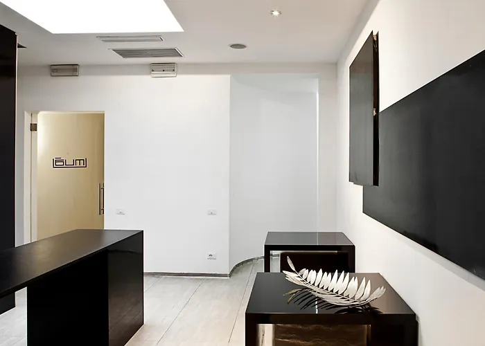 לינה וארוחת בוקר Mua Boutique