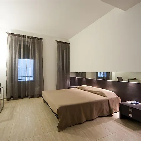 Mua Boutique Bologna